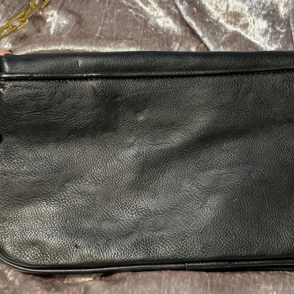 Purse - Picture 4 of 9